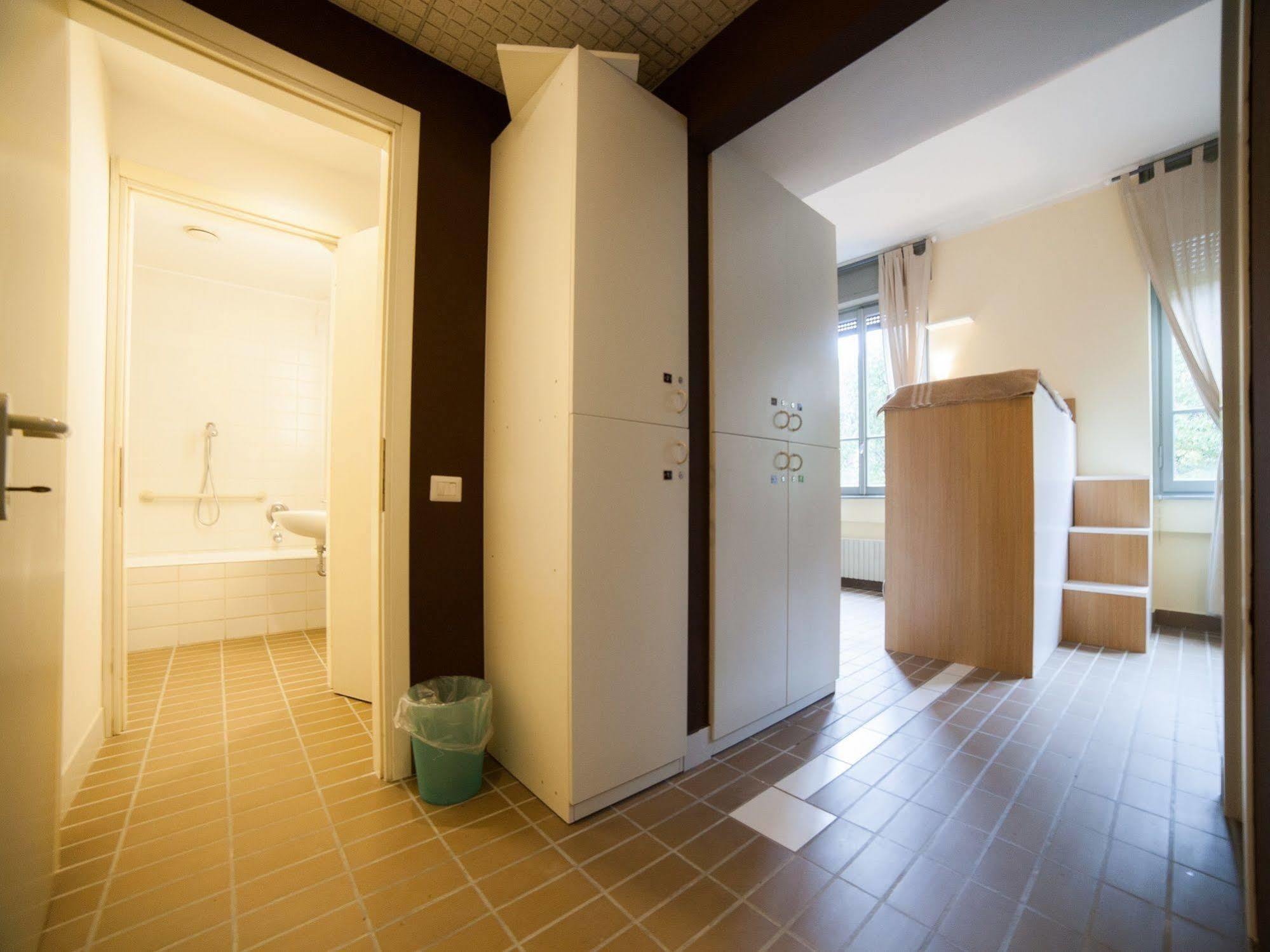 New Generation Hostel Citta Studi Милано Екстериор снимка
